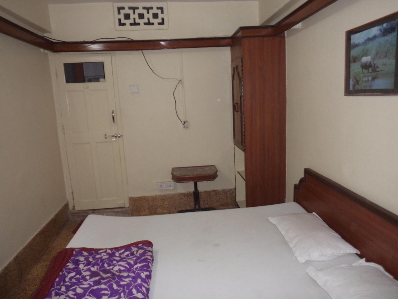 Hotel Neelkamal 印多尔 外观 照片